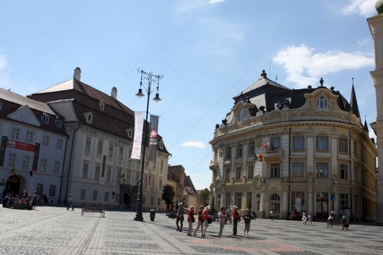 Sibiu, Palatul Brukenthal și primaria